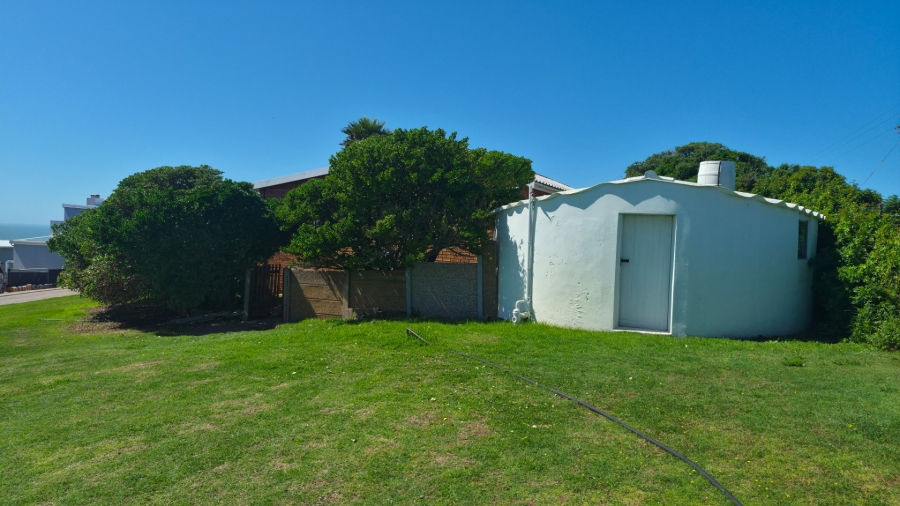 3 Bedroom Property for Sale in Vleesbaai Western Cape